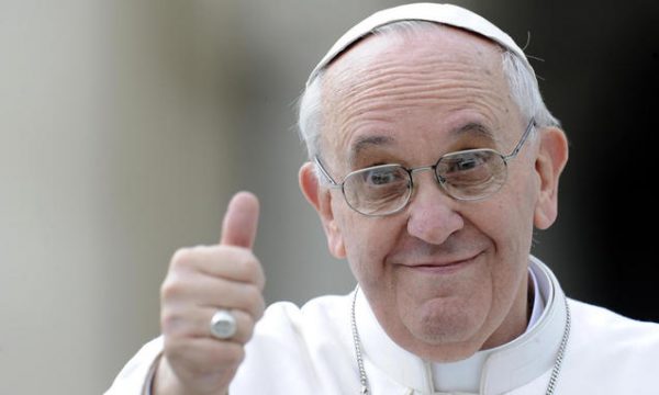Papa Francesco alla Porziuncola: il mondo ha bisogno di perdono, troppi covano odio