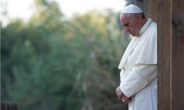 Divina Liturgia a Etchmiadzin: Papa invoca la piena unità